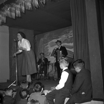 Frödingerevyn

Dok.110531/KG