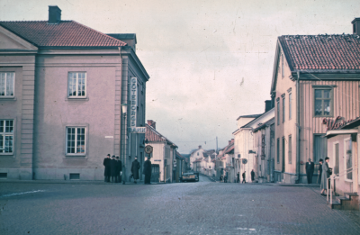 Torget 
Storgatan 
Göteborgs Bank 
Waerns Konditori

090415/KG