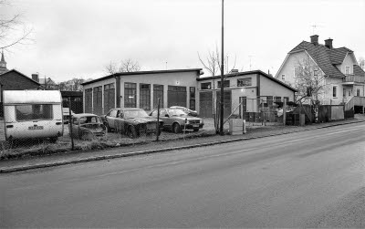 Mek-men  bil och lackverkstad vid Östra Tullportsgatan
