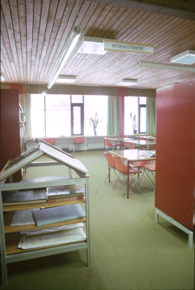 Interiör bibliotek 

090408/KG