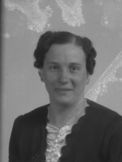 Adele Nilsson
Götemåla
Slättfall

Dok.080630/RS