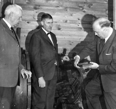 1.  Enoc Ernlid, disponent  2. Runar Carlenskog, fabrikör. 