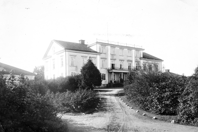 Ålhults slott fotograferat av dr. Gunnar Södersten 1903. Okänd