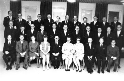 1 Pär-Uno Svensson, Kvilla 2 Göte Sandberg, Storebro 3 Erik Karlsson, Frödinge 4 Göte Karlsson, Storebro 5  6 Per Uno Svensson, Lövkullen 7 Davidsson, Storebro 8 Artur Johsson, Pelarne 9 Eskil Persson, Rumskulla 10 Alvar Karlsson 11 Inge Pettersson 12 Karl Karlsson, Grinderum 13 Ivan Isaksson 14 Henrik Enström Storebro 15 Paul Andersson, Alsta 16 Pontus Falström, Frödinge 17 Yngve Larsson, Hästmossehult 18 Harald Pettersson, Solhult 19 Gunnar Carlsson Boda 20 Ivar Pettersson, Fiefall 21 Sibeyl Karlsson, Brantestad 22 Helge Karlsson, Nyserum 23 Göran Hemmingsson Älåkra 24 Einar Nilsson, Snararp 25  26 Gunborg Karlsson, Frödinge 27 Mariana Svedberg, Rumskulla 28 Zante Hansson, Grägarp 29 Anna Vera Nilsson 30 Solveig Bottner Storebro 31Axel Bottner Storebro 32 Ture Karlsson, Älåkra 33 Sven Erik Nilsson, Vimmerby Sevede fullmäktige år ?   T.E.