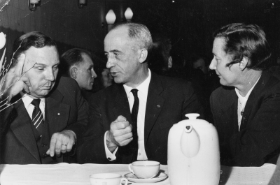 Fr. v. 1  Bertil Pettersson ombudsman, sedan riksdagsman i 1:a kammaren. 2 Fridolfsson, Västervik. 3?.  