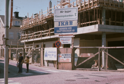 Sevedegatan Bygget av Föreningsbanken numera Länsförsäkringshuset 
Byggdes 1977-78
090423/KG