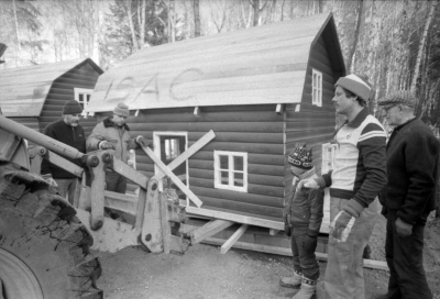 Sagobyn börjar byggas