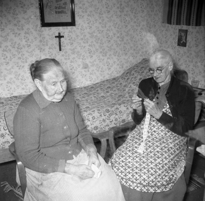 Ålderdomshemmet Linneagården

Dok.110525/KG
