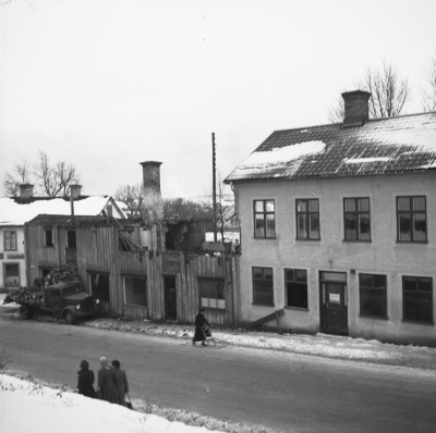 Storgatan
-Thörnbergska husen vid Storgatan 54 rivs -

Dok.110413/KG